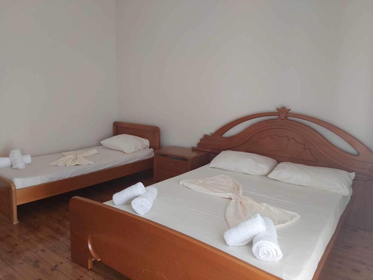 White Panorama Apartment Sarande Exterior photo