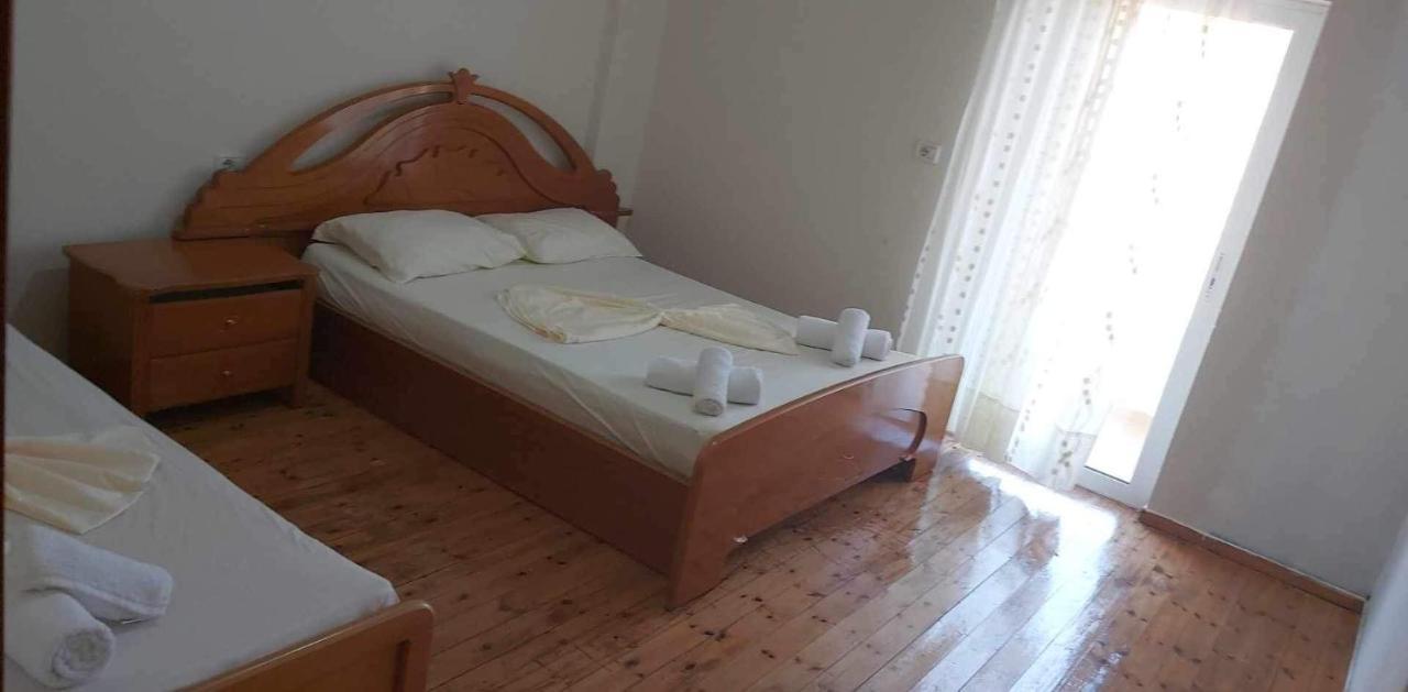 White Panorama Apartment Sarande Exterior photo