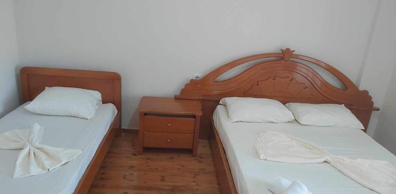 White Panorama Apartment Sarande Exterior photo
